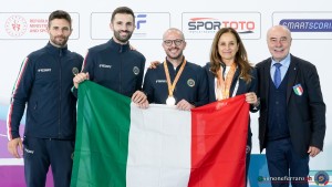 podium ph simone ferraro sfa05608 copia